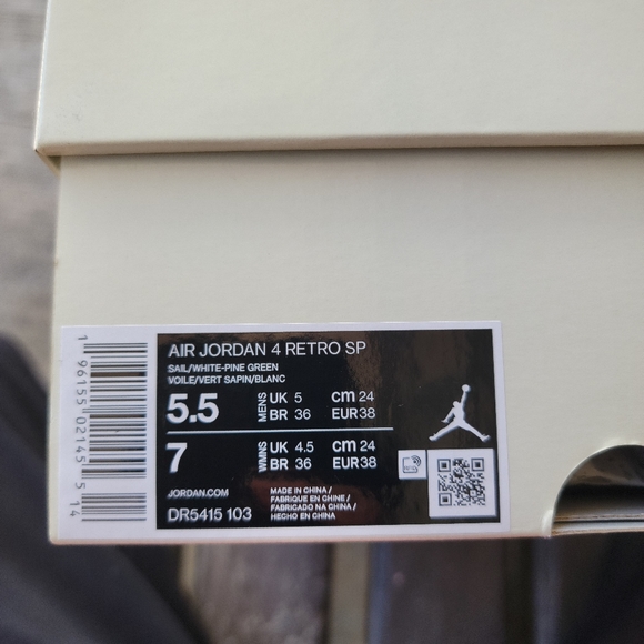 Air Jordan 4 Retro SB Size 5.5 - Picture 2 of 5